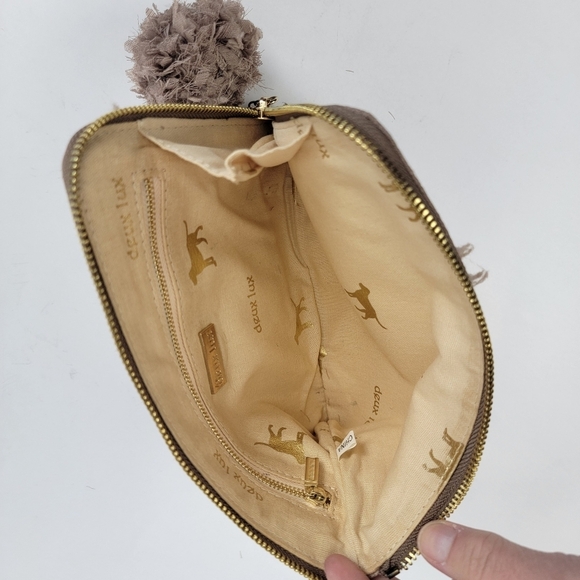 Deux Lux clutch with decorative poms - Picture 9 of 10